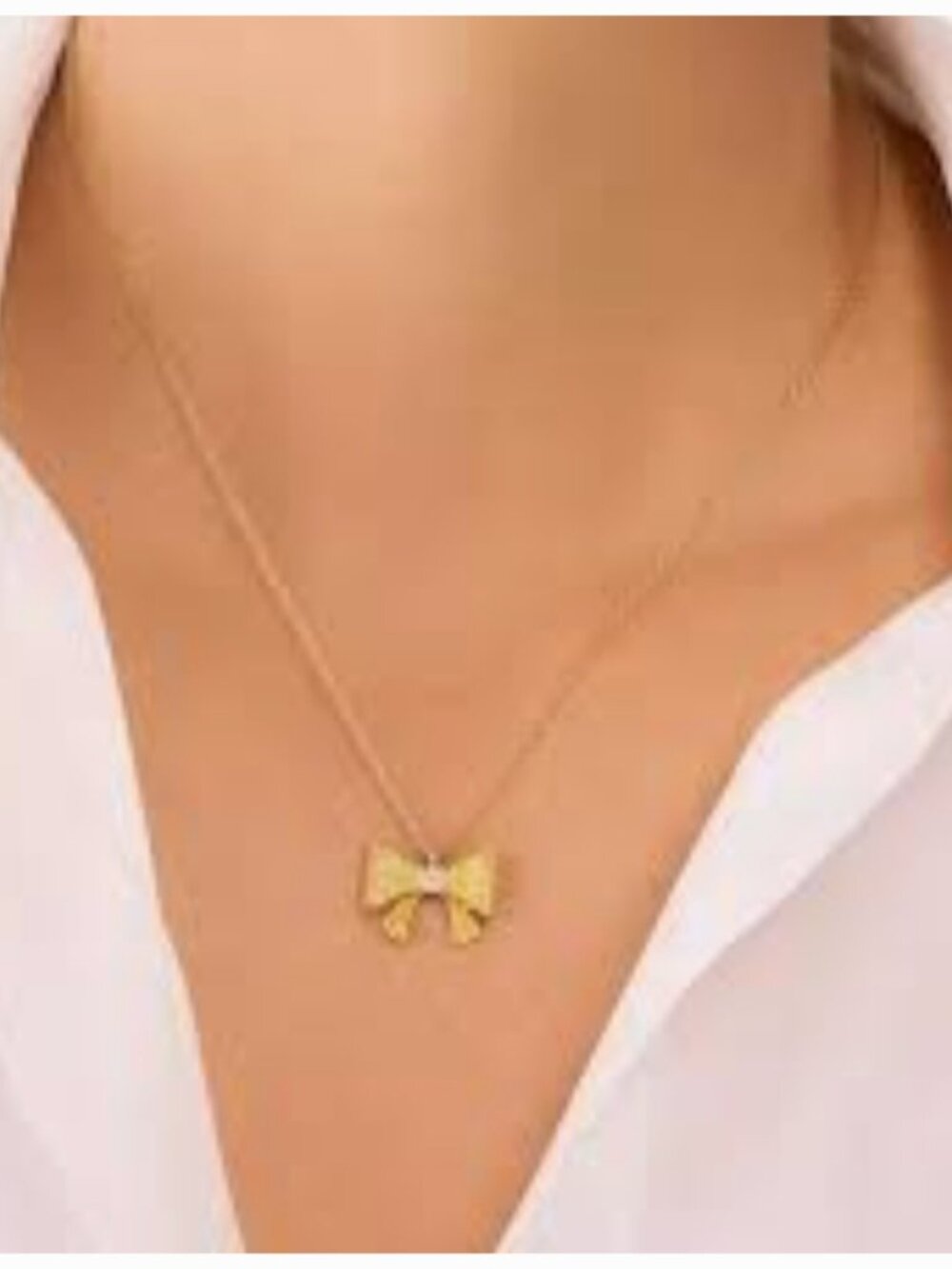 KATE SPADE NEW YORK 'WRAPPED IN A BOW' PENDANT NECKLACE